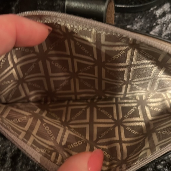 Lodi’s Compact Wallet - Picture 4 of 5